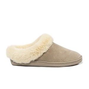 Cozy slippers NWT